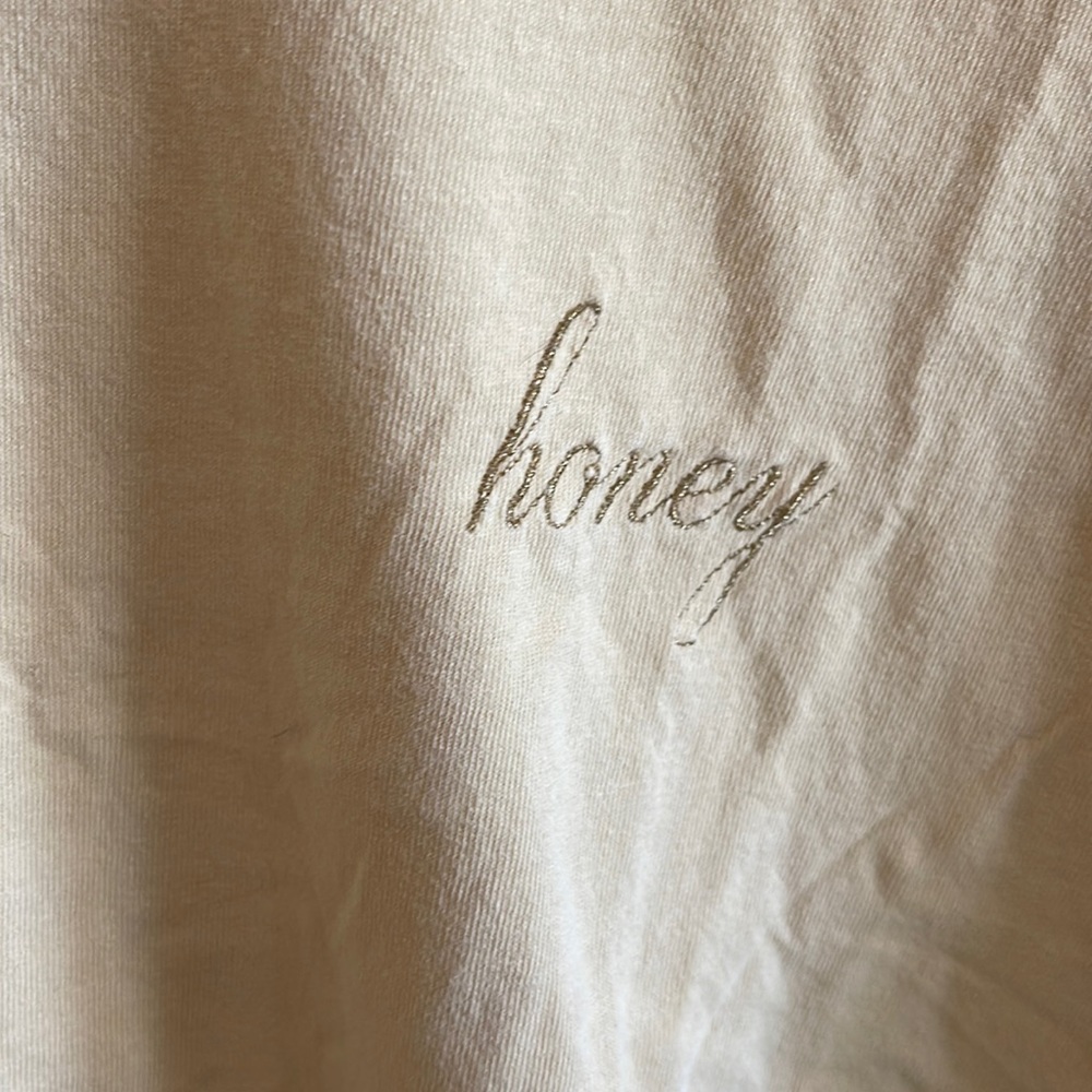 RARE Brandy Melville Tee